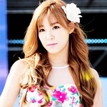 tiffany snsd สาวตายิ้ม สวยน่ารักสดใส