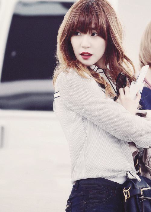 tiffany snsd สาวตายิ้ม สวยน่ารักสดใส