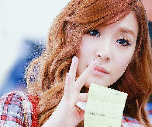 tiffany snsd สาวตายิ้ม สวยน่ารักสดใส