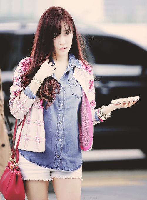 tiffany snsd สาวตายิ้ม สวยน่ารักสดใส