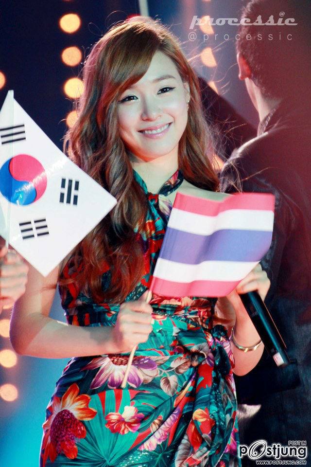 tiffany snsd สาวตายิ้ม สวยน่ารักสดใส