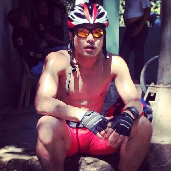 ผู้ชายผลัดกันชม77 มาออกกำลังกันนะครับ