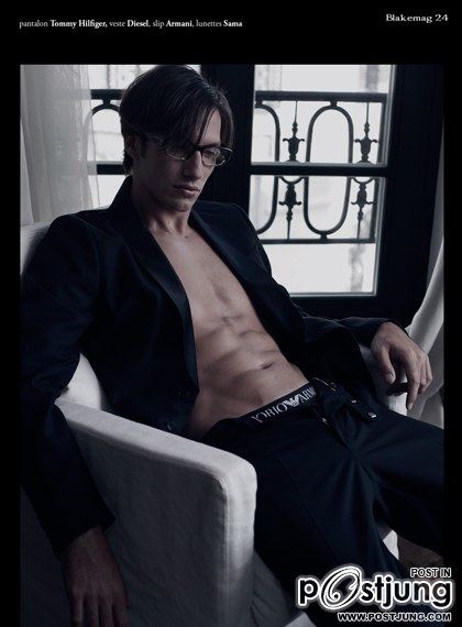 Ludovic Andral for Blake Magazine : HQ images