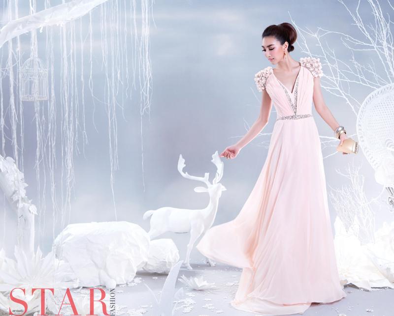 แพนเค้ก – เขมนิจ Drama Queen เซ็ทใน Star Fashion 242