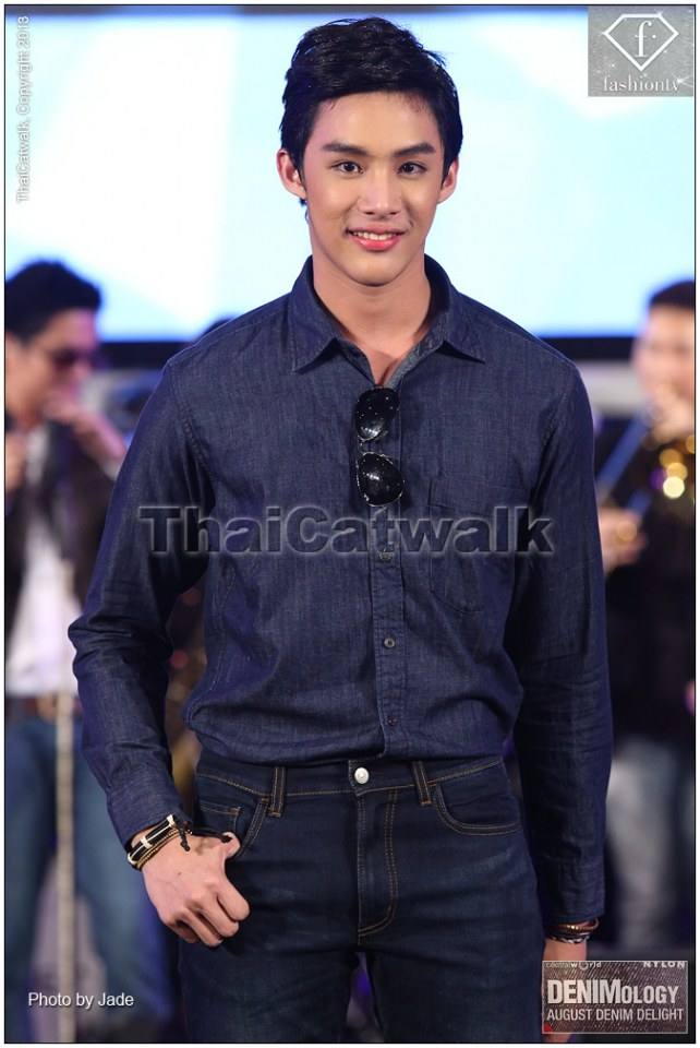 ผู้ชายผลัดกันชม78 ดารา นายแบบ ผู้เข้าประกวด หล่อบ้างอะไรบ้าง