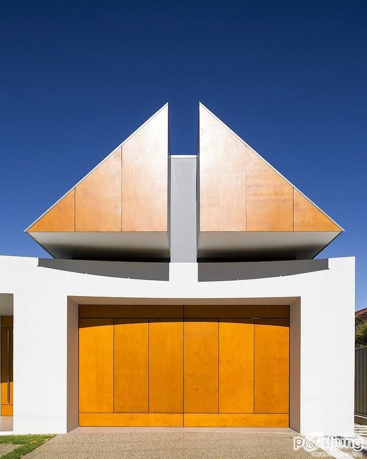 Prestipino House by Max Pritchard Architects