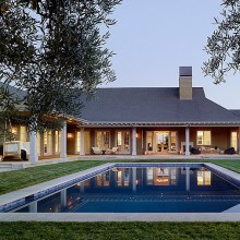 Wine Country Retreat by Andrew Mann Architecture