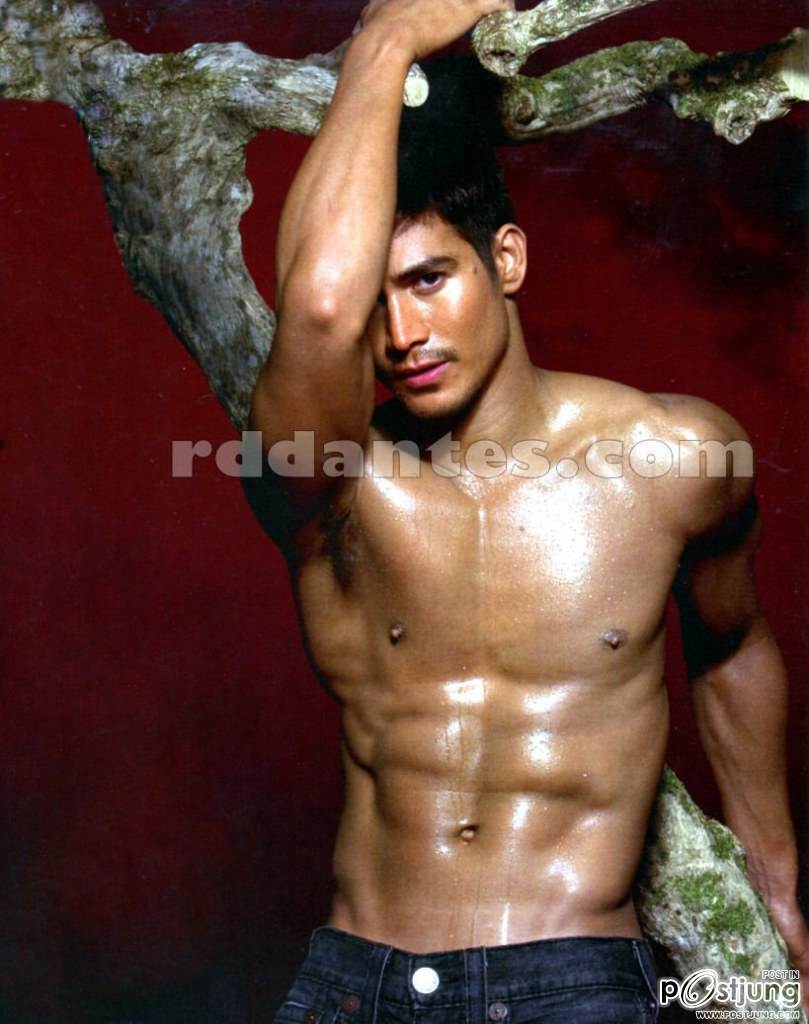 หล่อเข้มเต็มปริ่ม