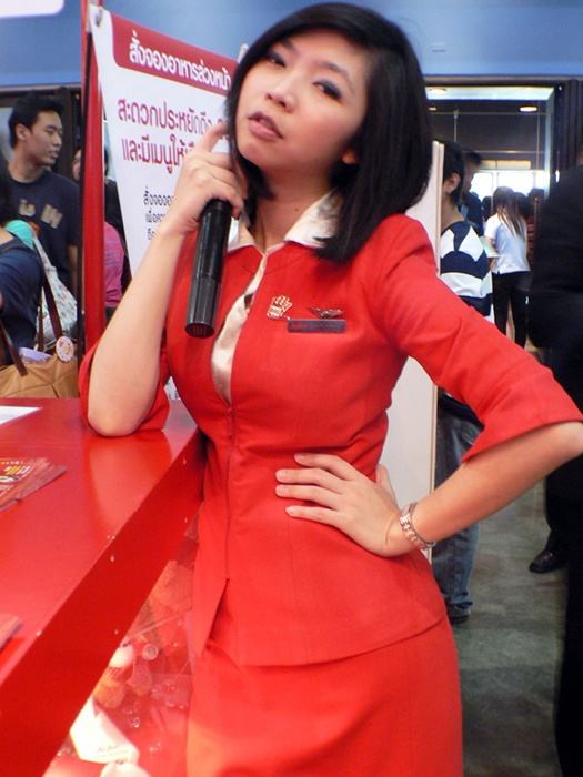 มาดูสาวสวยบนสายการบิน AirAsia