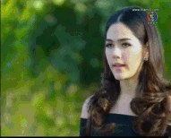 ทราย ปะทะ เสาวนีย์ ในทรายสีเพลิง (GIF)