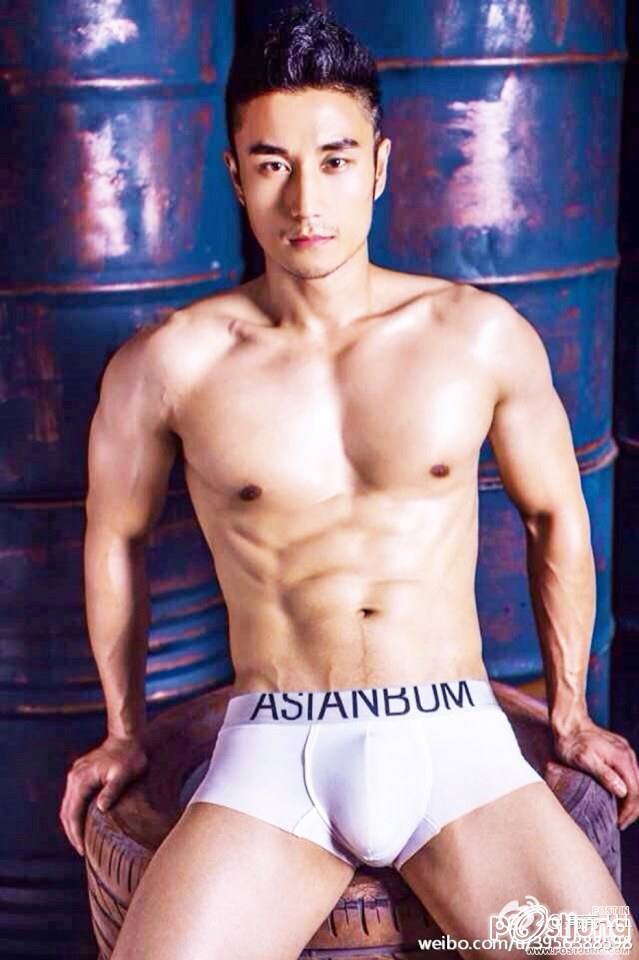 ถอดโชว์เรือนร่าง 578