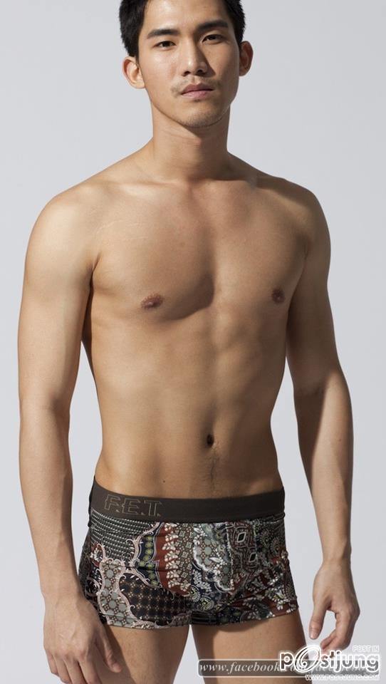 หล่อพอดีๆ