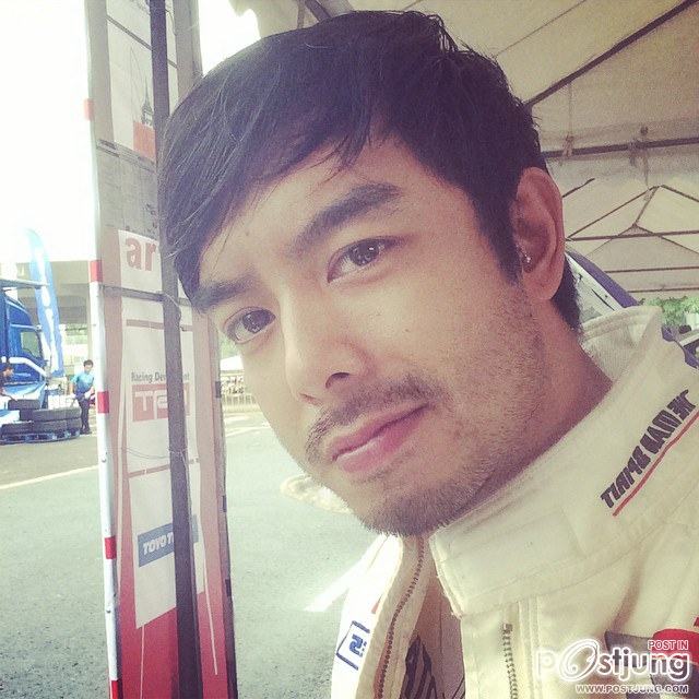 ชอบหนุ่มร๊อค