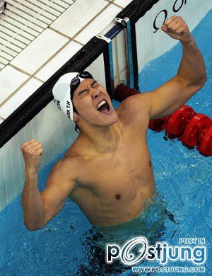 นักว่ายน้ำทีมชาติเกาหลีใต้ PARK TAE HWAN