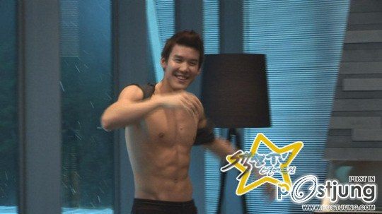 นักว่ายน้ำทีมชาติเกาหลีใต้ PARK TAE HWAN