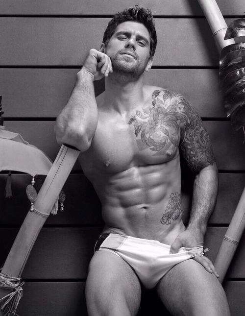 ส่องผู้ชาย23