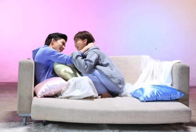 มาดูรูปเด็ด! เบื้องหลังกอล์ฟ-ออมร้องเพลงคู่ The Couple ฟินกระจาย!