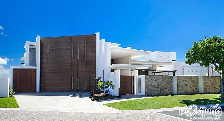 Mooloolah House by Gerald Smith
