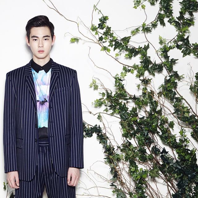 See the boys in the club, They watching us