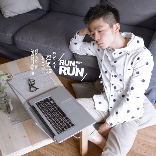 See the boys in the club, They watching us