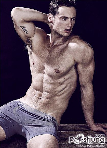 Obsession N° 6 by Daniel Jaems : Part I