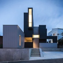 Scape House by Form / Kouichi Kimura Architects