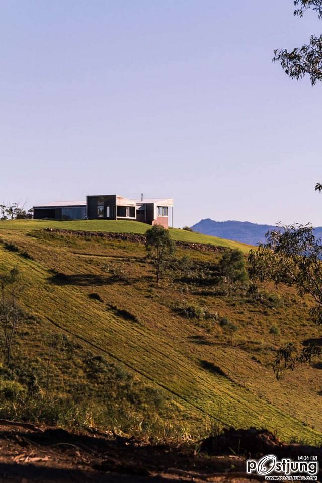 Benbulla House by Austin Mcfarland Architects