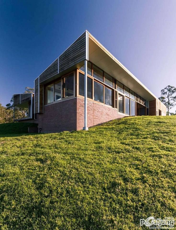 Benbulla House by Austin Mcfarland Architects