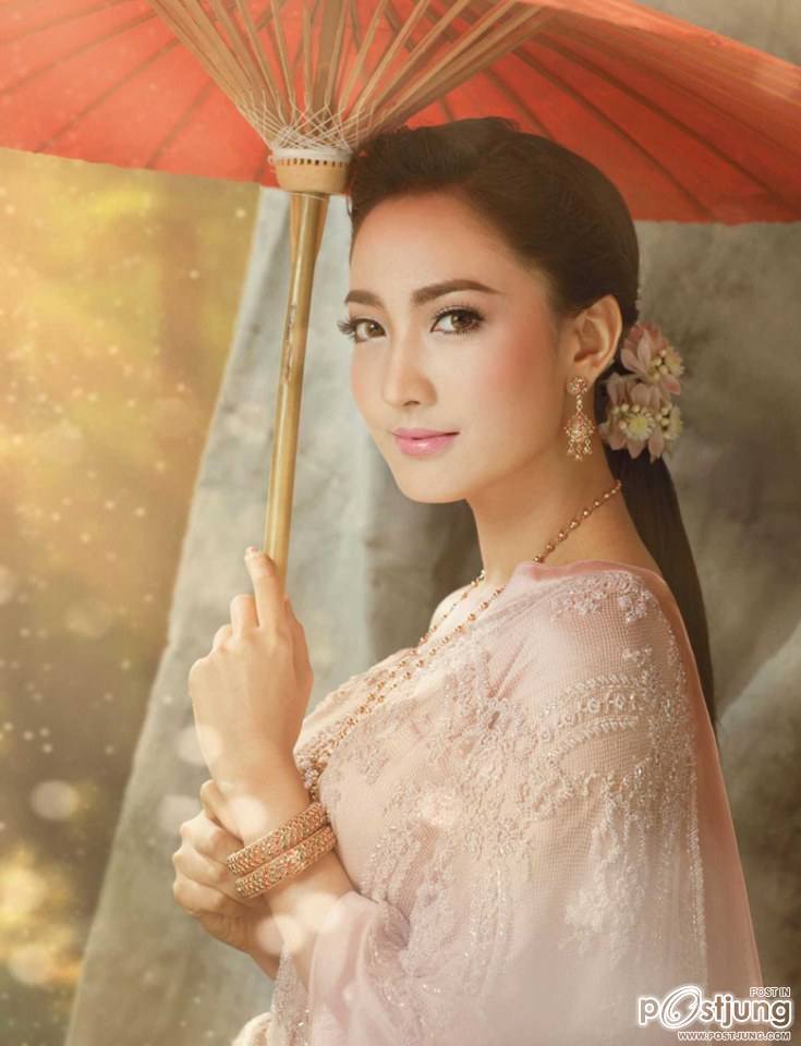 แต้ว-ณฐพร กับ ชุดไทยสวยงามอลังการแม่หญิงไทย