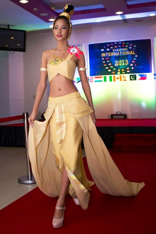 เมญ่า Miss Thailand World 2014 ชุดไทย