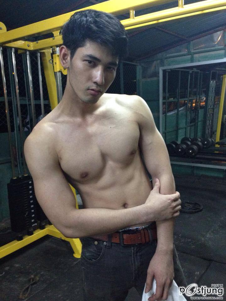 fc.น้องเค้าอิอิกล้ามใหญ่จุง