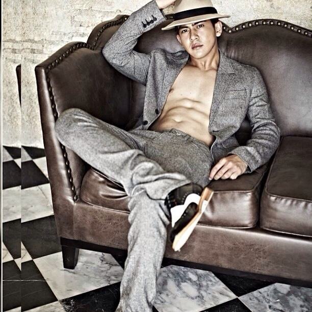 เต้ย...เต้ย พงศกร หลุดโผ ปฎิทินช่อง 3 ปี 2558 TT