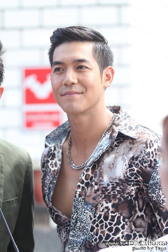 อ้ายๆข่อยมักเจ้าหลายเด้