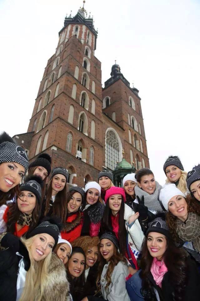 น้องปลาและเพื่อนๆ ระหว่างเก็บตัวการประกวด Miss Supranational 2014 ที่โปแลนด์