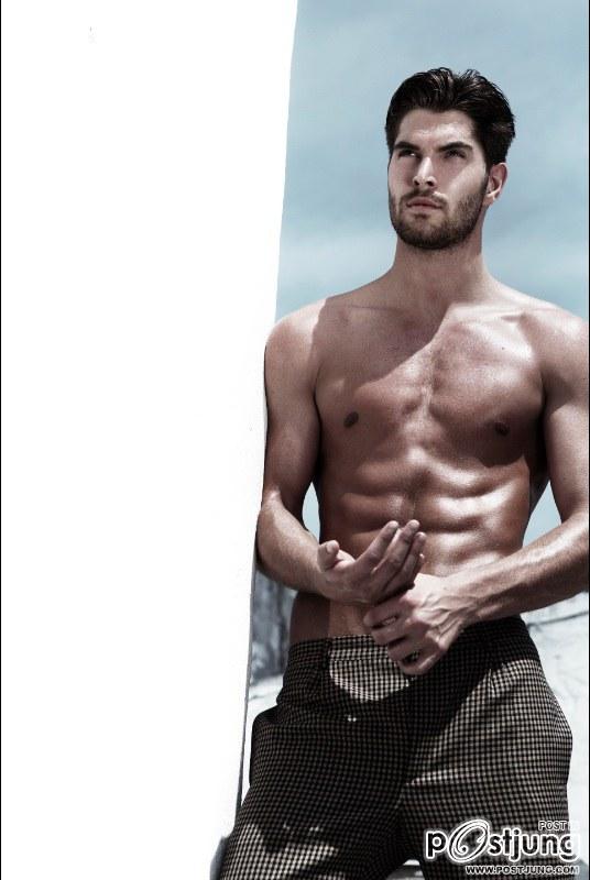 อยากNick Bateman