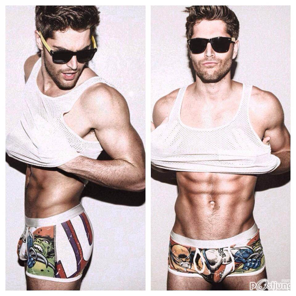 อยากNick Bateman