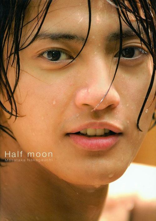 Half Moon - Msataka Nakagauchi
