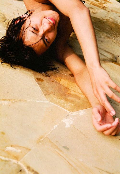 Half Moon - Msataka Nakagauchi