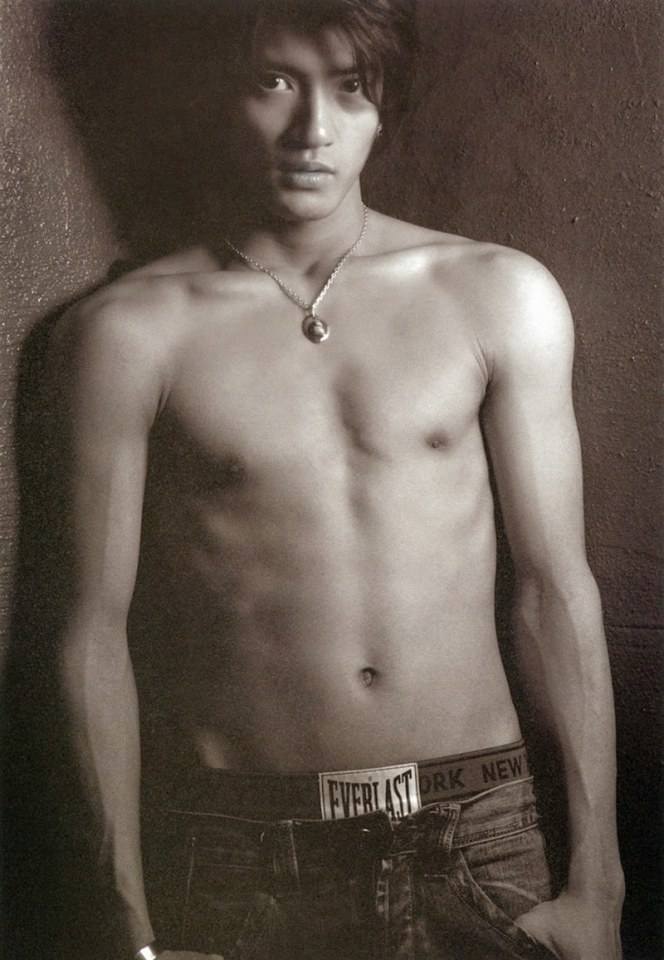 Half Moon - Msataka Nakagauchi