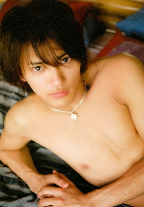 Half Moon - Msataka Nakagauchi