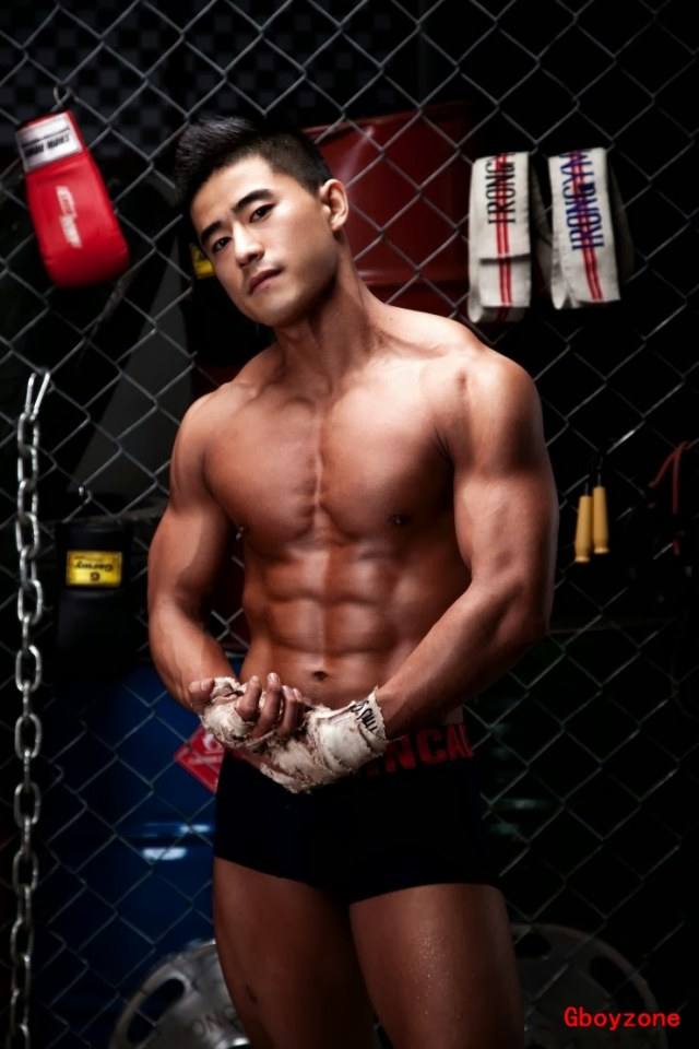 แมน ๆ ต่อยมวยกันค่ะ