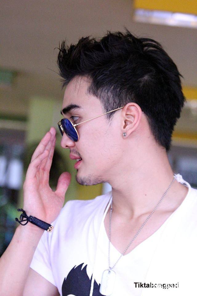 ดิว เถิงหล่อใหญ่ยาวขาวโอโม่