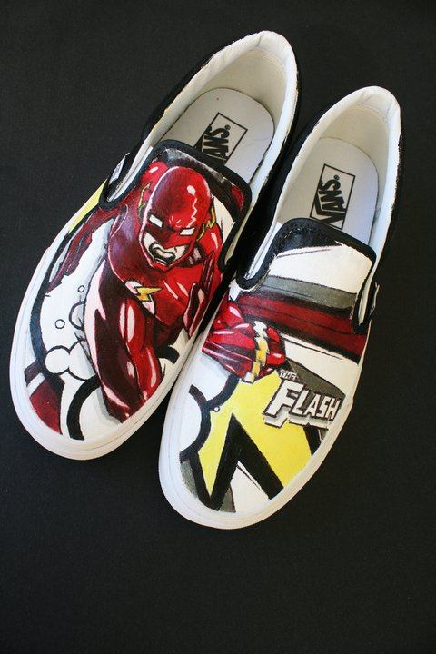 รองเท้าสุดเท่ห์จากซีรีส์สุดมันส์ The Flash