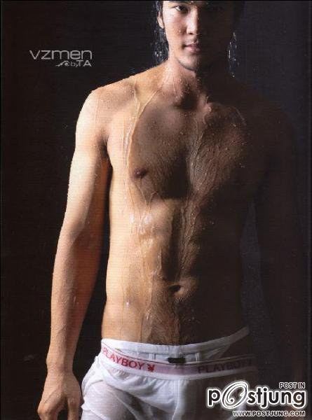 หนุ่มหุ่นล่ำๆ ต๊อบ ชัยวัฒน์