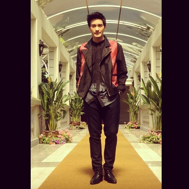 กบ ณฐวัฒณ์