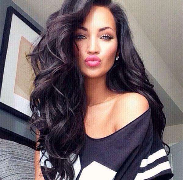 มารู้จักเธอ Natalie Halcro แฝด Megan Fox