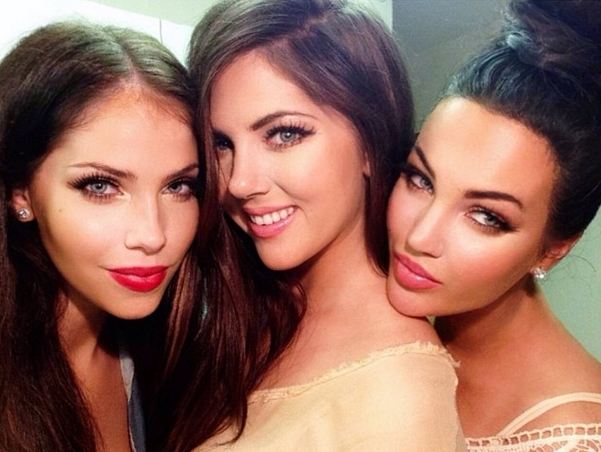 มารู้จักเธอ Natalie Halcro แฝด Megan Fox