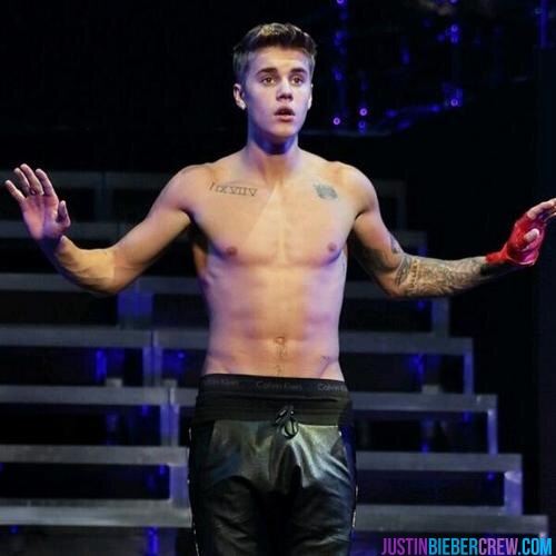 Justin Bieber (2)
