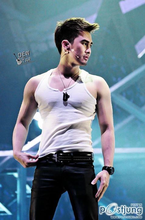 พ่อขมองอิ่มล่ำน่าฟัด