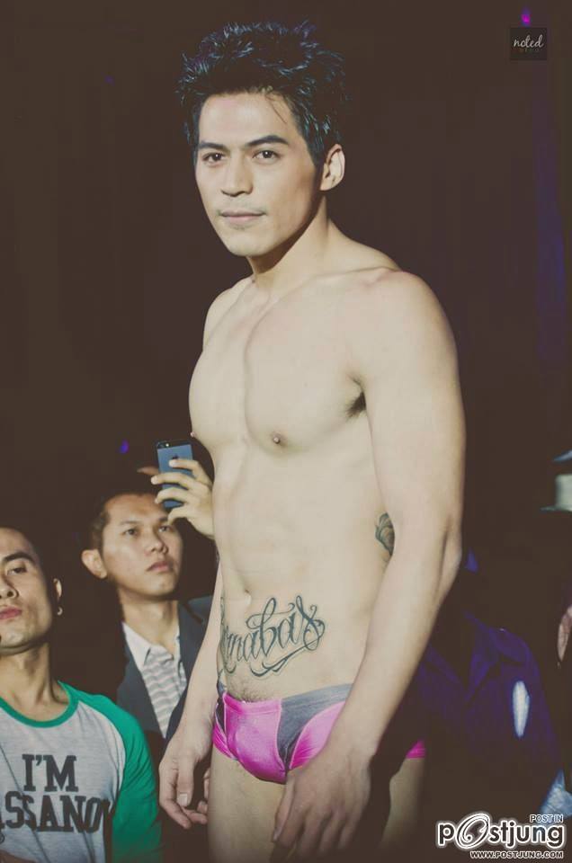 แตกเป็นฟองเล๊ะ